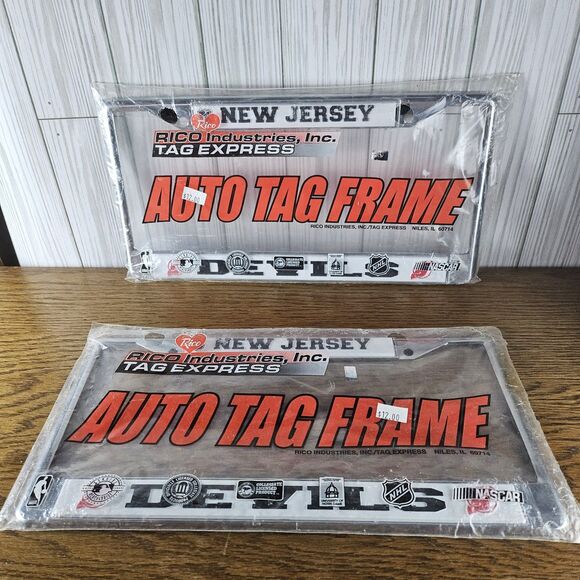 Premium Metal License Plate Frame New Jersey Devils Chrome Tag Cover NEW - Picture 1 of 2
